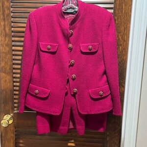 Herbert Grossman size 16 100% wool suit with blazer and skirt with slit